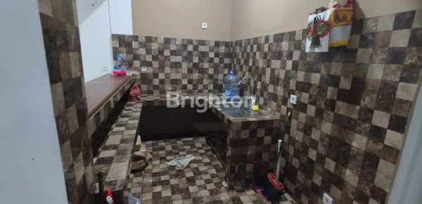 image  RUMAH 2 LANTAI HADAP UTARA – LUAS, NYAMAN, DAN STRATEGIS (6)