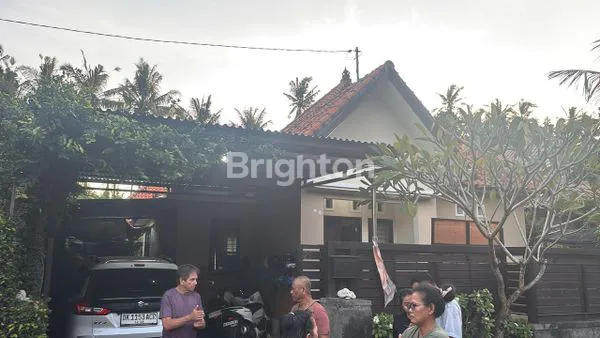 image DIJUAL RUMAH DI BY PASS IDA BAGUS MANTRA (4)