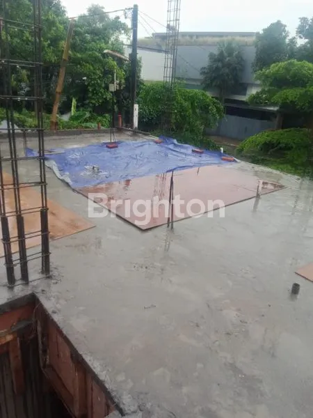 image RUMAH SIAP HUNI 2026 DI GRIYA LOKA BSD (5)