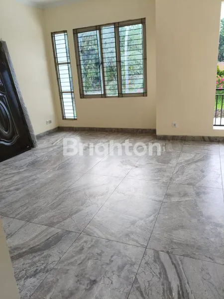 image RUMAH RENOVASI BARU DI BSD CLUSTER CARRIBIEN (8)