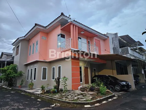 image RUMAH HOOK STATERGIS DI KAHFI JAKARTA SELATAN (1)