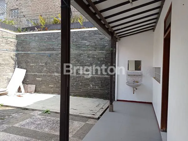 image HUNIAN STRATEGIS 2+1 KT DI CIGONDEWAH, DEKAT FASILITAS (8)