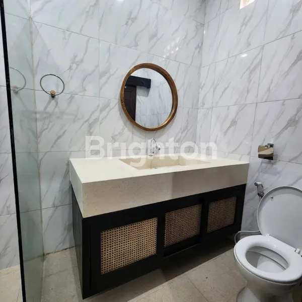 image BRAND NEW MODERN VILLA WITH 3 BEDROOM IN UBUD (210V) (8)