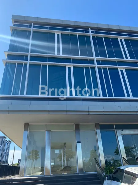 RUKO 3 LANTAI SIAP USAHA DI CENTER POINT