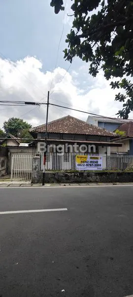 image RUMAH INDIS STRATEGIS DI CIMAHI KOTA, COCOK UNTUK TINGGAL ATAU JADI CAFE (1)