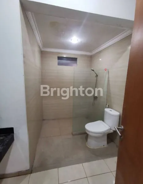 image RUMAH SIAP HUNI 2 LANTAI NGINDEN INTAN, LOKASI STRATEGIS, DEKAT KE PUSAT KOTA (3)