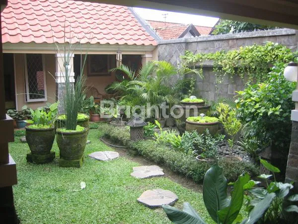 image RUMAH YANG NYAMAN, SIAP HUNI, AESTHETIC, FULL FURNISHED GREAT CONDITION (5)