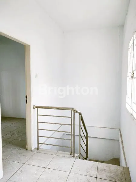 image RUMAH THE GRAND MENTENG INDAH - SIAP HUNI - FULL FASILITAS KOMPLEK (5)