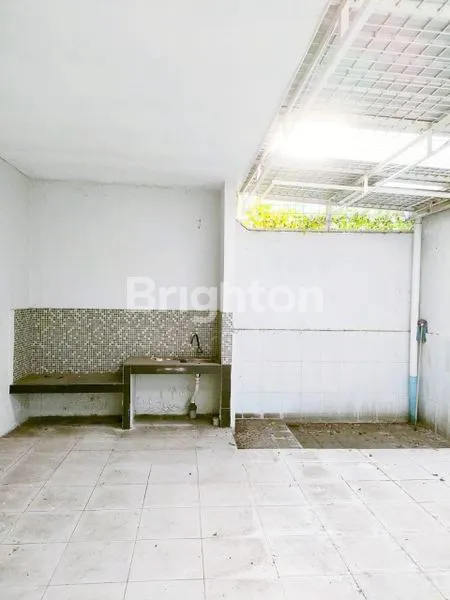 image RUMAH THE GRAND MENTENG INDAH - SIAP HUNI - FULL FASILITAS KOMPLEK (4)