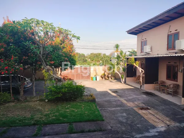 image RUMAH NYAMAN DENGAN HALAMAN LUAS  (4)