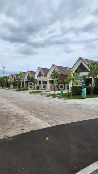 image RUMAH CANTIK LT 160 DI TENJO (7)
