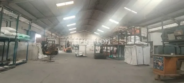 image GUDANG+LAHAN PARKIR LUAS MUAT SEMUA JENIS KENDARAAN BESAR AREA KALIANAK SURABAYA (5)