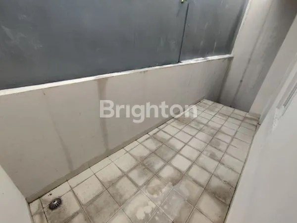 image HUNIAN MODERN 2 LANTAI SIAP HUNI, DAPAT BONUS CANOPY + AC – LOKASI STRATEGIS DAN NYAMAN (6)