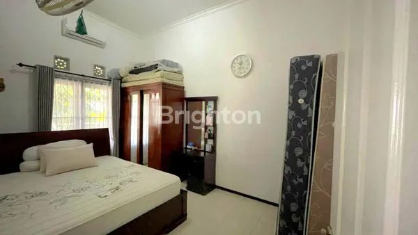 image RUMAH FURNISH 2 LANTAI DI PERUMAHAN GRIYA SHANTA SOEHAT MALANG (5)