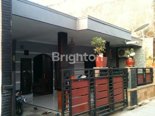 image JUAL CEPAT RUMAH SIAP HUNI DAN RUANG USAHA  DI HARAPAN JAYA - BEKASI UTARA KOTA BEKASI (1)