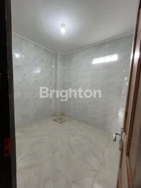 image DIJUAL RUMAH BARU 3 KAMAR DUA LANTAI DI PEMOGAN, DENPASAR (6)