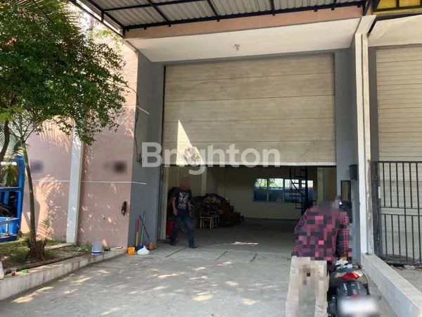 image GUDANG 2 LANTAI DI KOMPLEKS PERGUDANGAN 50 HEKTAR BIZPOINT (8)