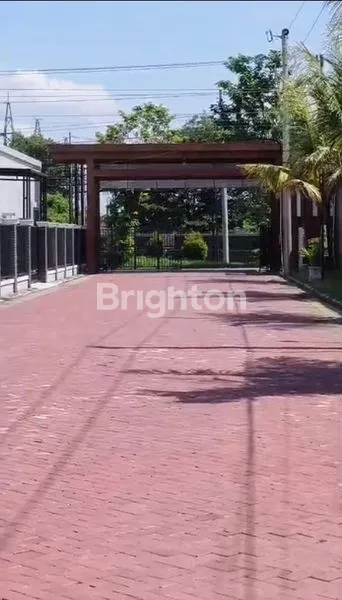 image RUMAH BESAR SIAP HUNI LINGKUNGAN DALAM PERUMAHAN. DEKAT DENGAN MALIORORO (7)