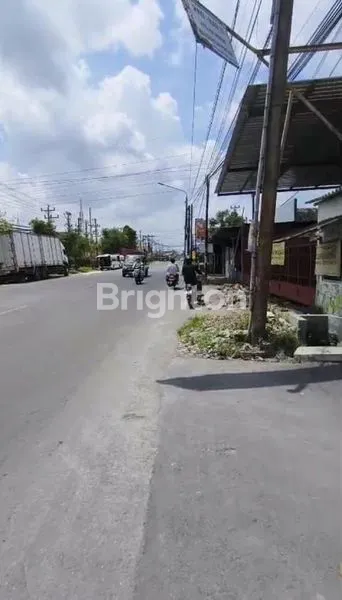 image RUMAH BESAR SIAP HUNI LINGKUNGAN DALAM PERUMAHAN. DEKAT DENGAN MALIORORO (6)