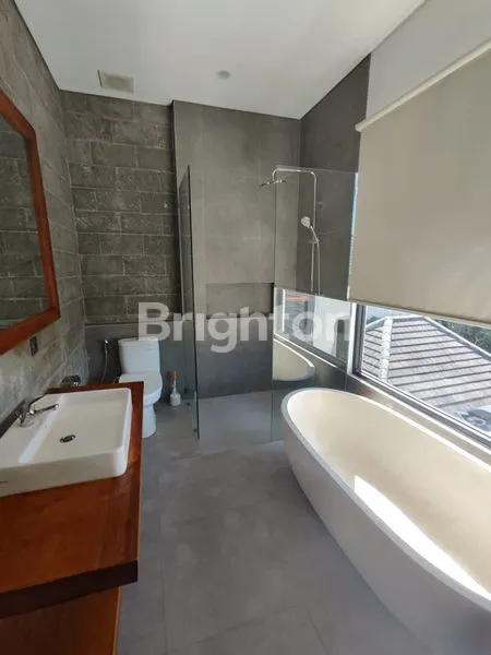 image *BRAND NEW VILLA IN UNGASAN, SHM, FULLY FURNISHED & READY TO MOVE IN!* (4)