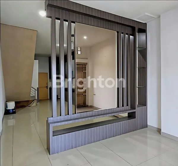 image RUKO HOOK KOMPLEK ISTANA PRIMA 2, JL. BRIGJEND KATAMSO. TEPAT DI SAMPING SINGAPORE STATION (5)