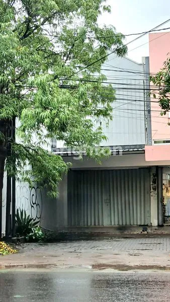 image RUKO 2 LANTAI POSISI STRATEGIS DI GALUNGGUNG KLOJEN MALANG (1)