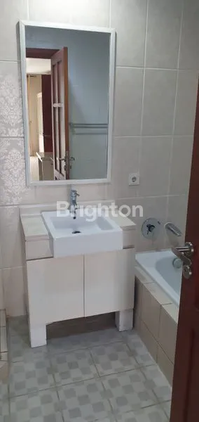 image APARTEMEN MENTENG TIPE 2 BEDROOM, TEUKU CIK DITIRO DI PUSAT KOTA JAKARTA, DEKAT MALL, STASIUN KRL & LRT (6)