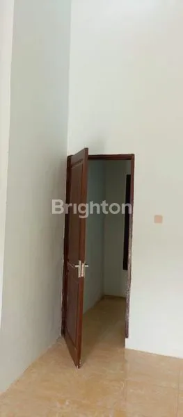 image RUMAH KOMPLEK DEKAT SETIA BUDI MURAH DIJUAL (6)