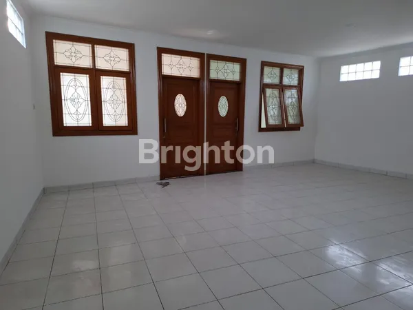 image RUKO GANDENG 2 TANPA SEKAT JEMBATAN DUA JAKARTA UTARA (3)