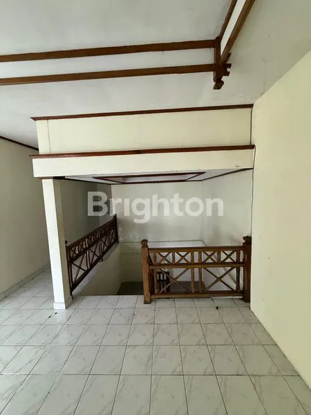 image RUMAH KANTOR DENGAN PARKIR LUAS DI KAWASAN WISATA SANUR (2)
