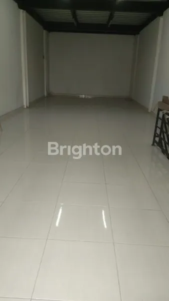 image SATU UNIT RUKO DISAMPING RUKO GANDENG DUA 5 TINGKAT DI JALAN RAYA UTAMA, KEDUNGBADAK KEC TANAH SEREAL BOGOR KOTA (4)