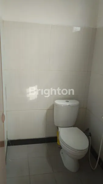 image SATU UNIT RUKO DISAMPING RUKO GANDENG DUA 5 TINGKAT DI JALAN RAYA UTAMA, KEDUNGBADAK KEC TANAH SEREAL BOGOR KOTA (5)