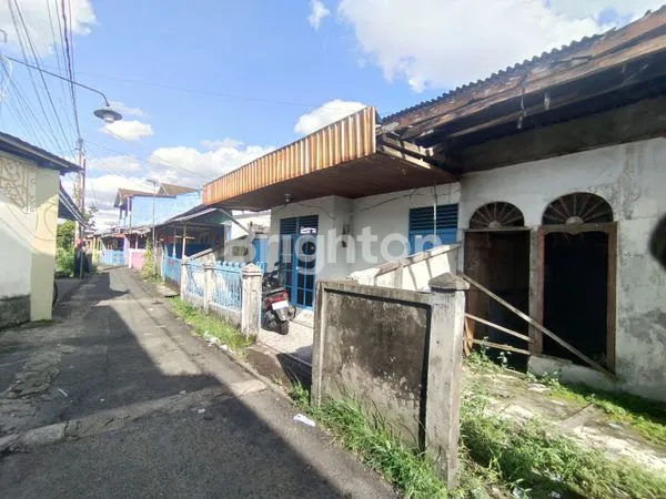 TANAH SHM 96M² DI IMAM BONJOL, LOKASI PREMIUM