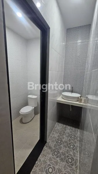 image VILLA MINIMALIS MODERN DENGAN SENTUHAN SANTORINI DI AREA SEMINYAK LOKASI PUSAT PARIWISATA (3)