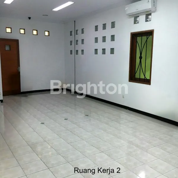 image DIJUAL GEDUNG COCOK UNTUK PERKANTORAN DAN GUDANG DI BINONG (4)