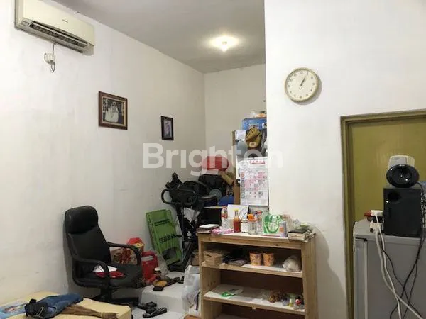 image TOKO SIAP PAKAI DI JALAN KEMBAR RAYA SEMOLOWARU, DEKAT MERR, DEKAT UNTAG, ITATS, COCOK UNTUK USAHA ATAU RUMAH KOST (3)