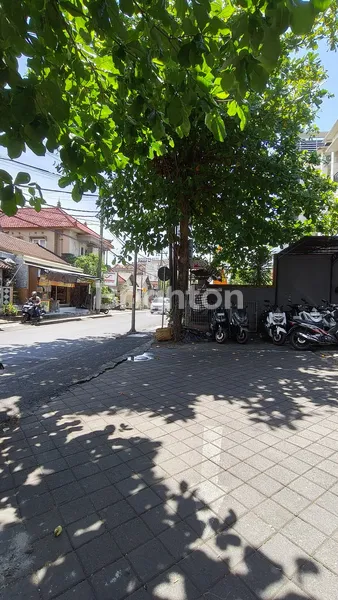 image DIJUAL / DISEWAKAN – RUKO 3 LANTAI STRATEGIS DI AREA BISNIS RAMAI DENPASAR UTARA (3)