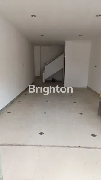 image DIJUAL / DISEWAKAN – RUKO 3 LANTAI STRATEGIS DI AREA BISNIS RAMAI DENPASAR UTARA (4)