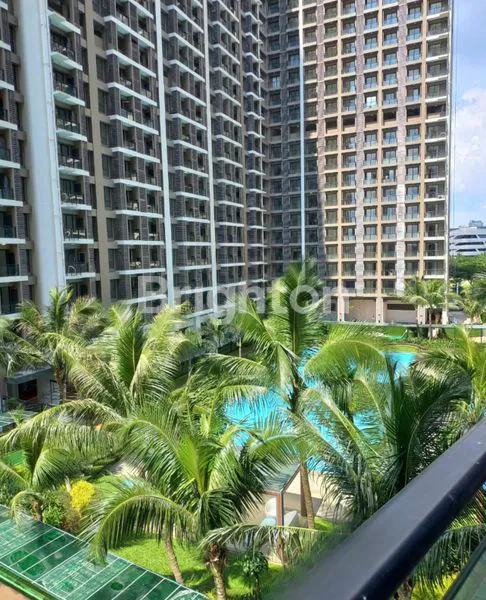 image SKY HOUSE BSD APARTMENT 2BR - VIEW POOL - SEMI FURNISHED (1)
