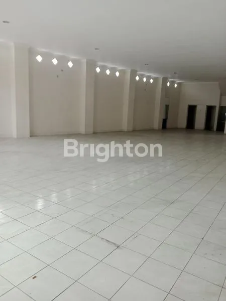 image DISEWAKAN RUKO 2 LANTAI DI TULUNGREJO PARE (3)