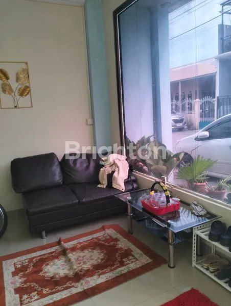 image RUMAH 2,5 LANTAI LT 120 LB 415 DI TIBAN (3)