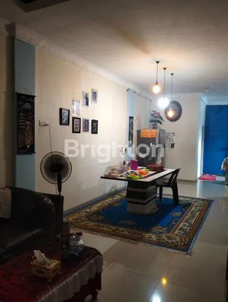 image RUMAH 2,5 LANTAI LT 120 LB 415 DI TIBAN (4)