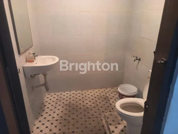 image RUMAH 2 LANTAI CBU CAWANG JATINEGARA JAKARTA TIMUR STRATEGIS BEBAS BANJIR\N (4)