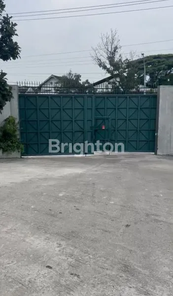 image GUDANG LUAS 4000M² DI SOLO, LOKASI STRATEGIS SIAP PAKAI (2)