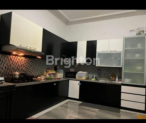 image NGINDEN INTAN RUMAH MINIMALIS CAKEP BANGET MEWAH LOKASI STRATEGIS  SEMI FURNISH (5)