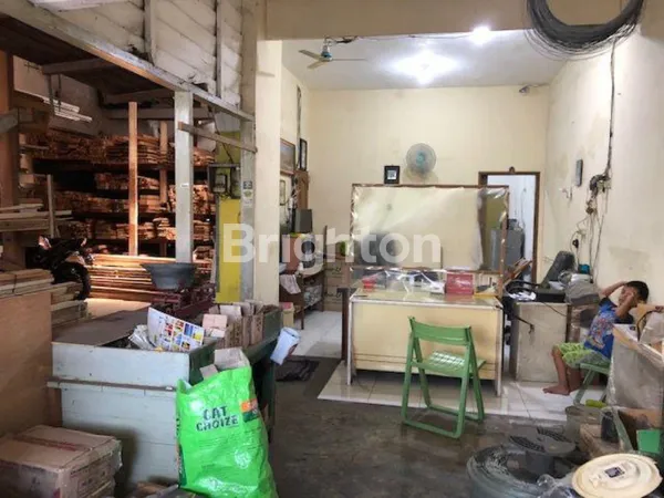 image RUMAH TOKO DI NOL JALAN RAYA SEMOLOWARU, LOKASI NIAGA, STRATEGIS HANYA 200 METER MENUJU RAYA MERR, COCOK UNTUK BISNIS/NIAGA (4)