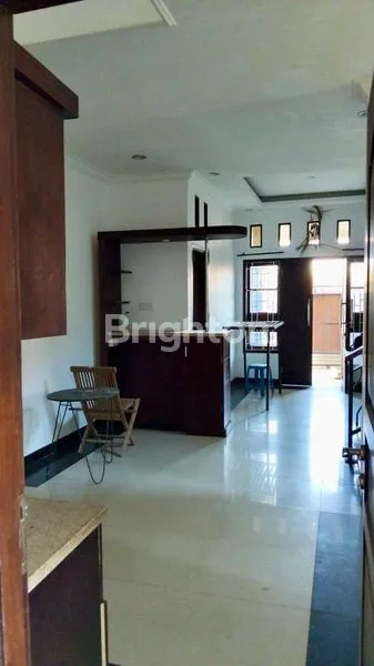 image RUMAH 5 KAMAR SIAP HUNI, HADAP TIMUR (3)