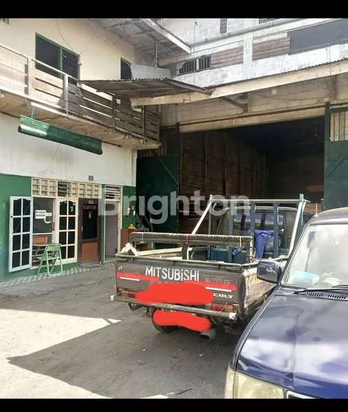 image KYAI ABDUL KARIM GUDANG SIAP PAKAI COCOK UNTUK SEGALA USAHA STRATEGIS (1)