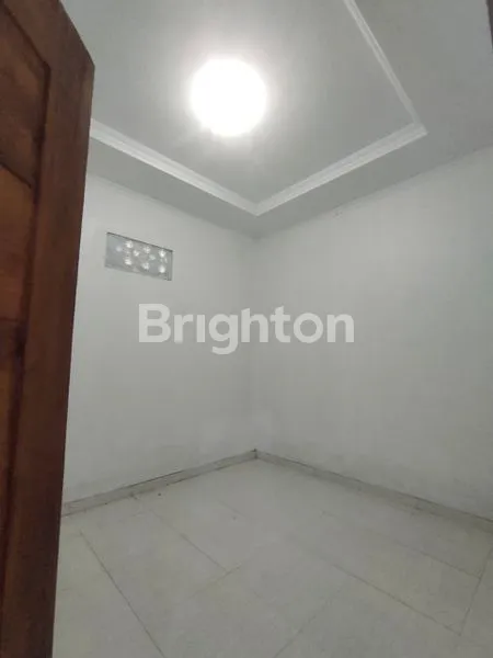 image RUMAH KOST STRATEGIS DI JL WATES YOGYAKARTA (4)