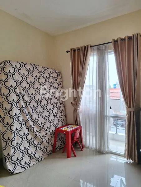 image SUKOLILO SIAP HUNI BAGUS 2 LANTAI SELANGKAH KE PAKUWON CITY, MERR (5)